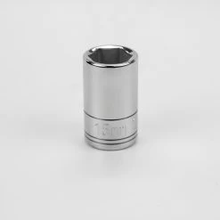 15 Mm 1/2" Drive 6 Point Metric Standard Chrome Socket